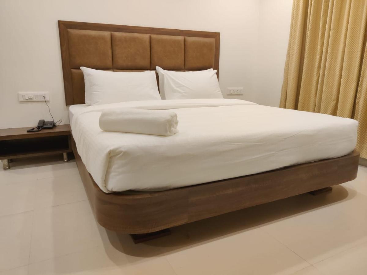 Relax Inn Dod Jala Bagian luar foto
