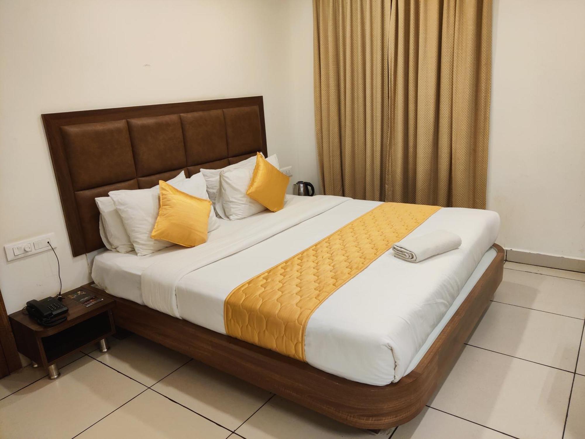 Relax Inn Dod Jala Bagian luar foto